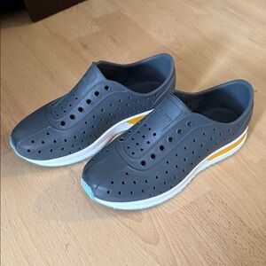 Native Kids Slip-On Sneakers